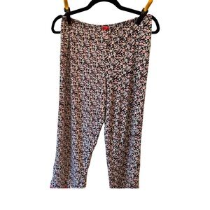 Floral Print Pajama Pants

*consignment listing